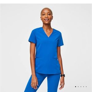Figs Casma /// 3 pocket scrub top